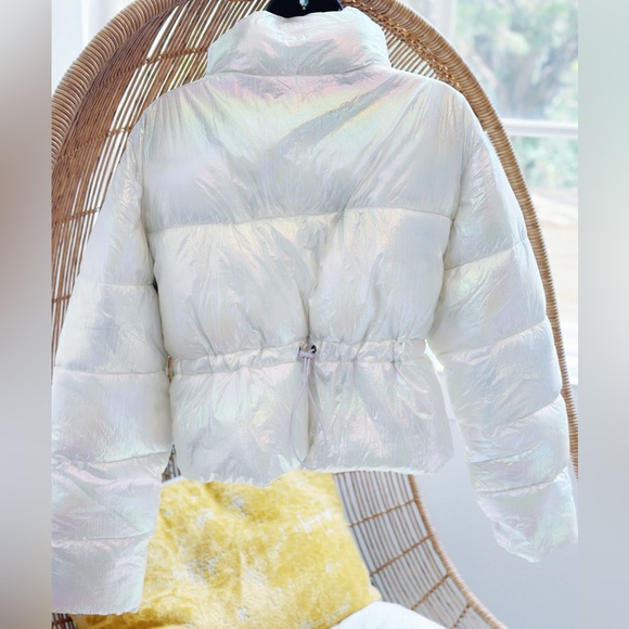 Double Zero Back To Me Chrome Puffer Jacket Coat Women’s Size M White Iridescent - Picture 4 of 12